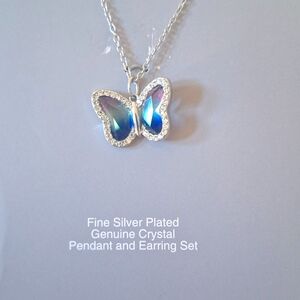 NEW Vintage silver plated necklace+crystal butterfly pendant. Package damaged